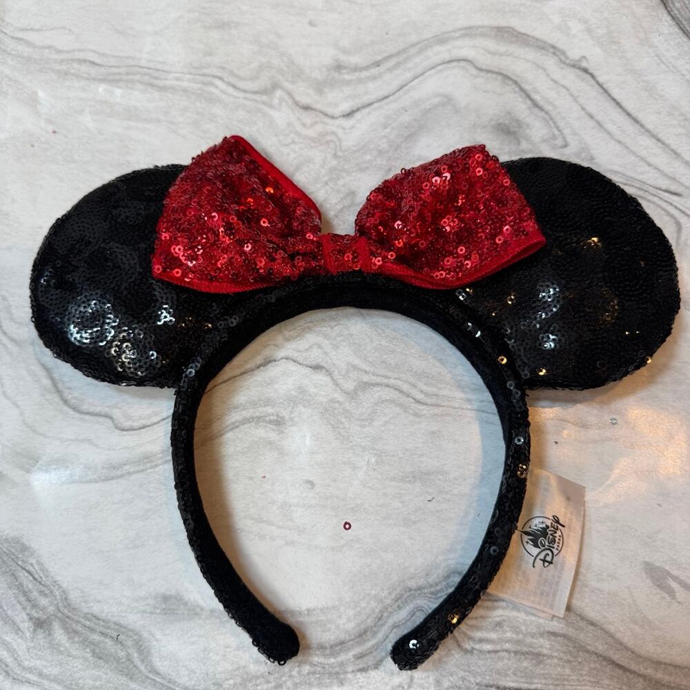 Minnie Mouse Ears